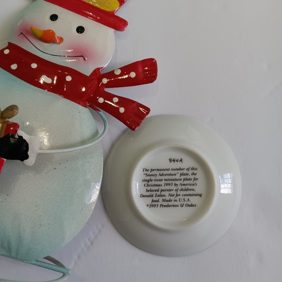 Miniature Plate "Snowy Adventure ' 1993 - Picture 2 of 2